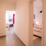 Marreiros Neto Apartman *