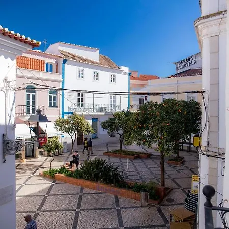 Marreiros Neto Apartment